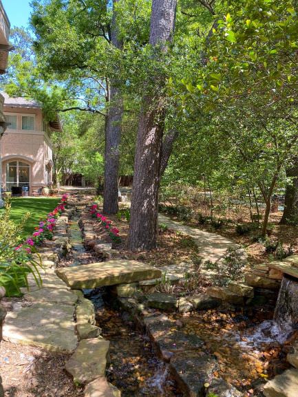 Houstonian Trellis Exterior
