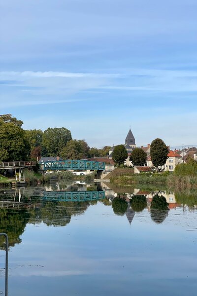 Belmond barging in France