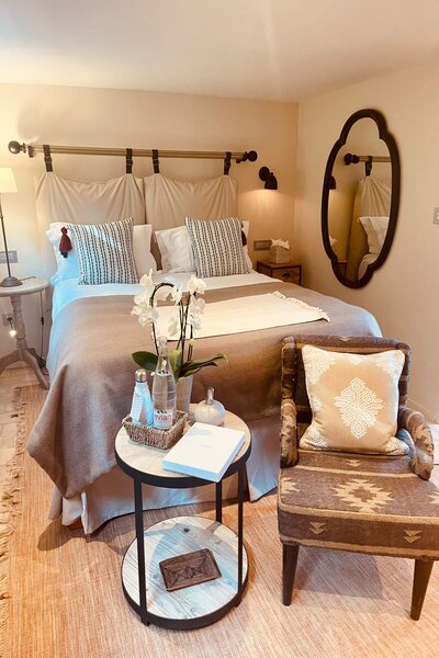 Stateroom on the Belmond Pivoine luxury barge
